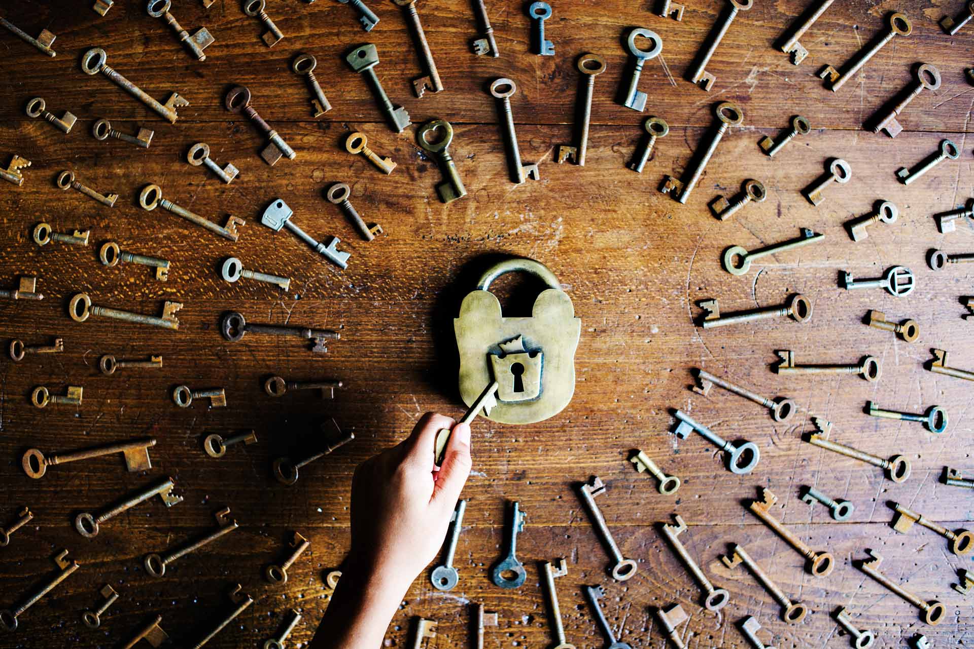 lock-with-several-keys